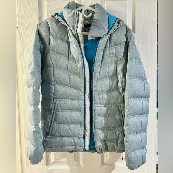 Women’s North Face jacket - Picture 2 of 5